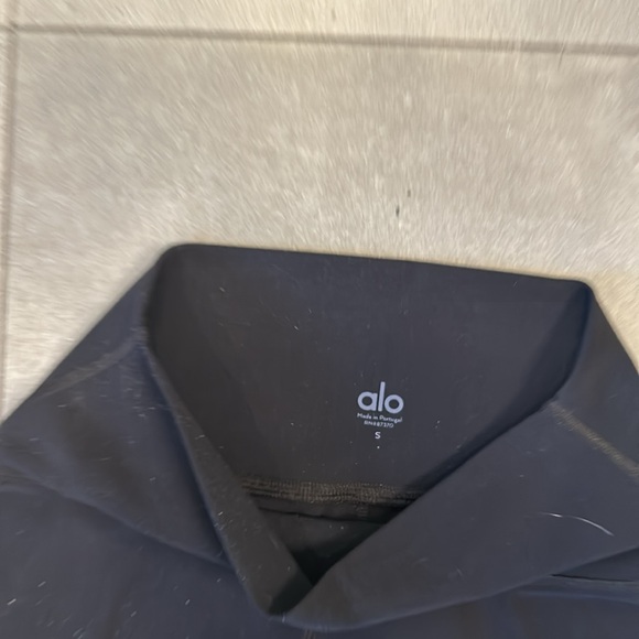 Alo Extreme Ripped High Waisted Warrior Leggings - Picture 10 of 10